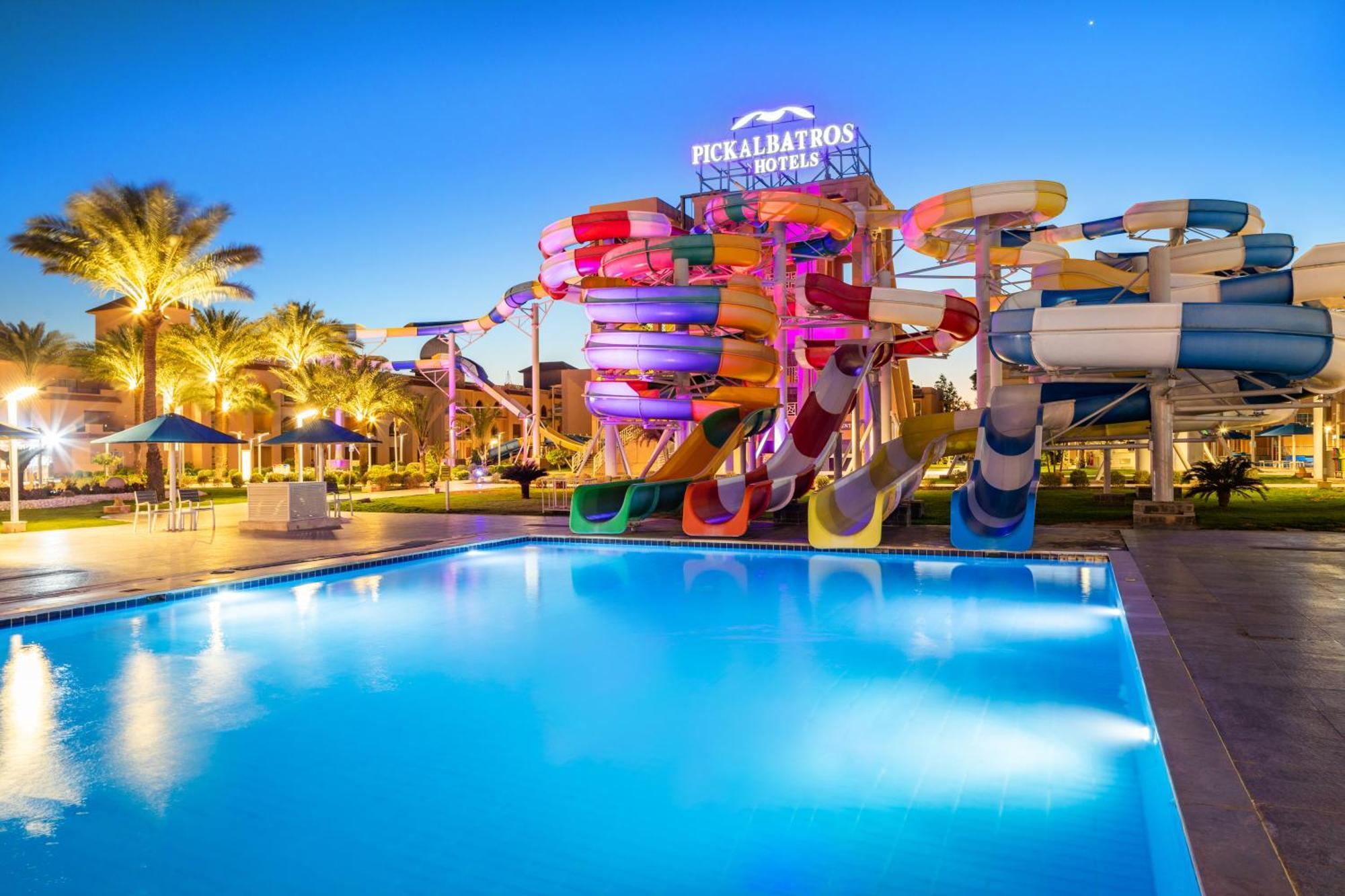 Pickalbatros Aqua Park Resort - הורגהדה מראה חיצוני תמונה